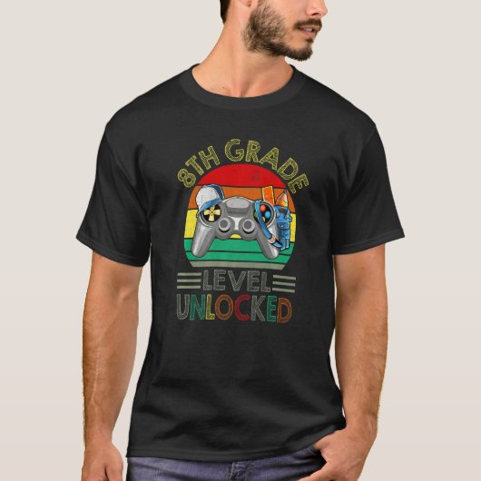 第8グレードのロック解除されたビデオゲーム新学期 Tシャツ (正面)