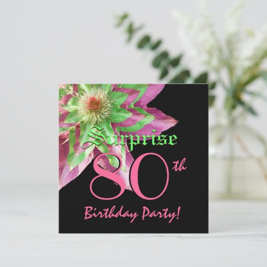 第80誕生日のピンクの緑の花W1445を驚かして下さい 招待状 (スタンド正面)