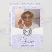 第80誕生日の写真の招待状のラベンダーのダマスク織 招待状 (正面/裏面)