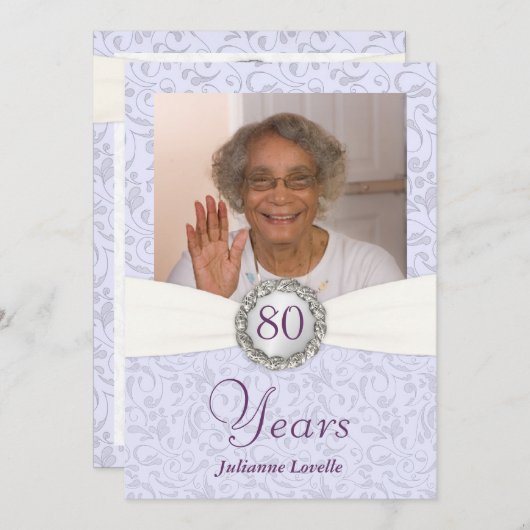 第80誕生日の写真の招待状のラベンダーのダマスク織 招待状 (正面/裏面)