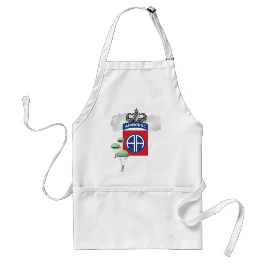 第82の落下傘兵、年長のジャンプの翼空輸 スタンダードエプロン (正面)