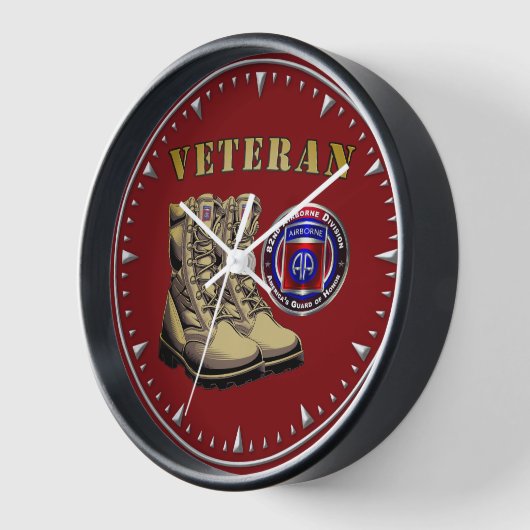 第82期空挺師団退役軍人 壁時計 (傾斜)