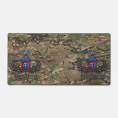 第82空挺型ジャンプマスター迷彩柄デスクマット デスクマット (正面)