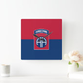 第82空挺師団旗軍隊退役軍人 スクエア壁時計 (ホーム)