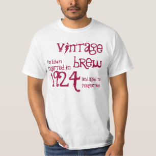 第90誕生日プレゼントの1924年のヴィンテージの醸造物の赤い白 Tシャツ