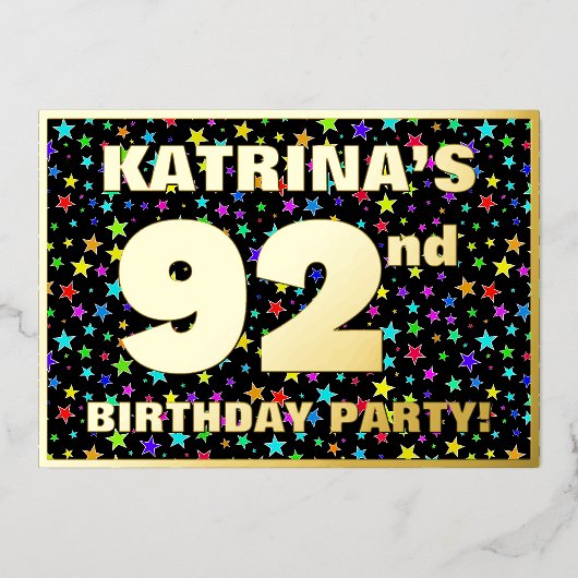 第92回誕生日パーティー – おもしろいカラフル、星パターン 箔招待状 (正面)