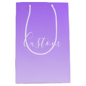 筆記体名前 & 編集可能なライトパープルのオンブレ ミディアムペーパーバッグ (正面)