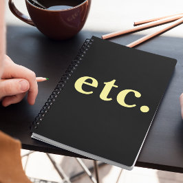 等黒モダンと黄のタイポグラフィ ノートブック