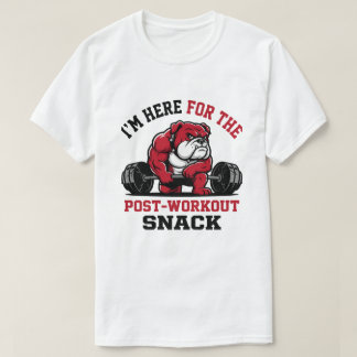 筋トレ後のおやつが楽しみな筋肉質のブルドッグ Tシャツ