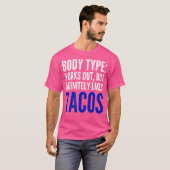 筋肉はあるけどタコスも好き Tシャツ (正面フル)