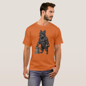 筋骨隆々のタトゥーを入れたスコティッシュ・テリア Tシャツ (正面フル)