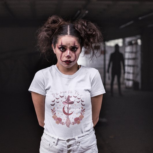 箒もしが当たってハロウィーンだ Tシャツ