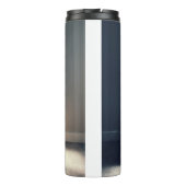 箱の中の猫。禅猫マスター。 タンブラー (裏面)