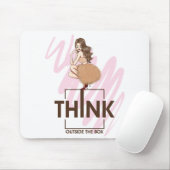 箱考えの外の女性 マウスパッド (マウス)