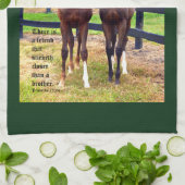 箴言を持つ二人の友人18:24 キッチンタオル (折り畳み)