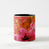 箴言31ピンクフローラキリスト教母の日 ツートーンマグカップ (中央)