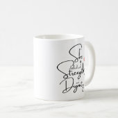 箴言31:25彼女は聖書の節の花を着ている コーヒーマグカップ (正面右)