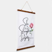 箴言31:25彼女は聖書の節の花を着ている 吊り下げ型タペストリー (傾斜あり)