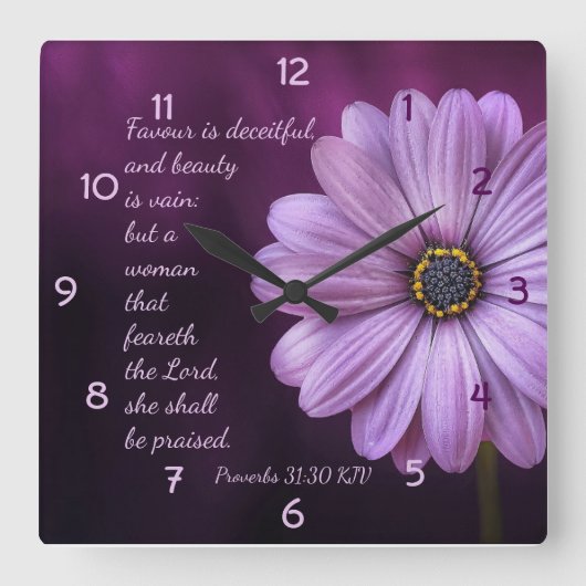 箴言31:30 – 主を祭る女 スクエア壁時計 (正面)