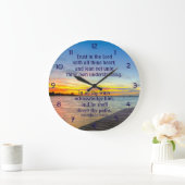 箴言3:5-6主クリスチャンへの信頼 ラージ壁時計 (ホーム)