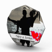 簡単に独自のフォトアートロゴを追加するカスタム フォトブロック (右)