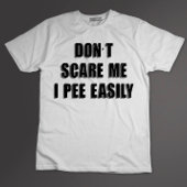 簡単に皮肉なハロウィーンを私を怖がらせる Tシャツ