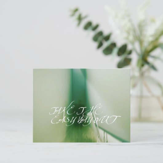 簡単を外に出る ポストカード (スタンド正面)