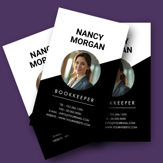 簿記係の会計士の写真 名刺