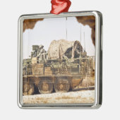 米兵はアフガニーで戦闘監視を行う メタルオーナメント (左)