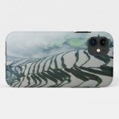 米分野の上の朝の霧 Case-Mate iPhoneケース (裏面(横))