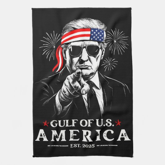 米国おもしろいトランプ湾2025年7月4日 キッチンタオル (縦)