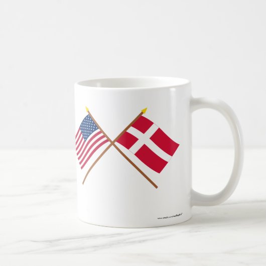 米国およびデンマークによって交差させる旗 コーヒーマグカップ (右)