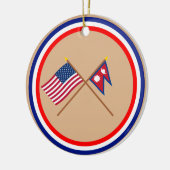 米国およびネパールによって交差させる旗 セラミックオーナメント (左)