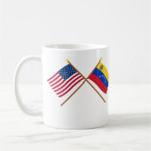 米国およびベネズエラによって交差させる旗 コーヒーマグカップ (左)