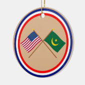 米国およびモーリタニアによって交差させる旗 セラミックオーナメント (左)