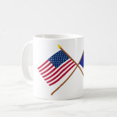 米国およびルーマニアによって交差させる旗 コーヒーマグカップ (正面左)