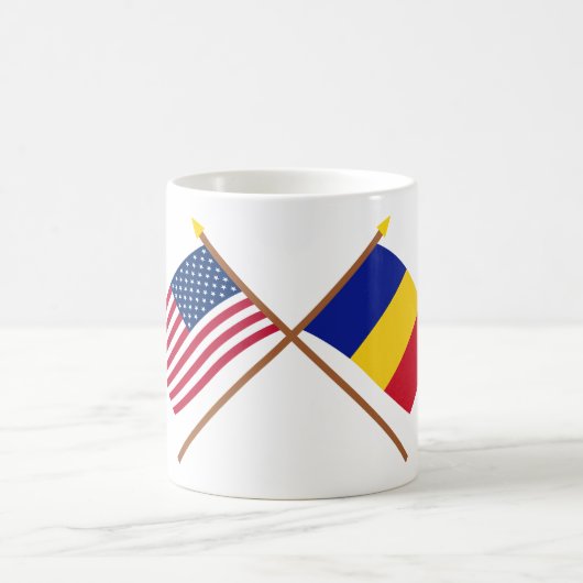 米国およびルーマニアによって交差させる旗 コーヒーマグカップ (中央)