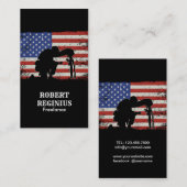 米国のグランジ国旗はひざまずく兵士を裏打ち 名刺 (正面/裏面)