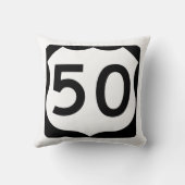 米国のルート50の印 クッション (裏面)