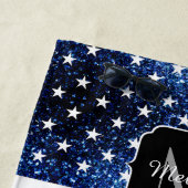米国の国旗の赤い青いきらめきグリッターモノグラム ビーチタオル (インサイチュ)