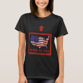 米国の女性の基本的な暗いTシャツで作られる Tシャツ (正面)