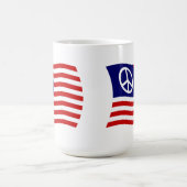 米国の平和のサインの旗マグ コーヒーマグカップ (中央)