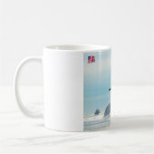 米国の弾道ミサイル潜水艦 – SSBN-734マグカップ コーヒーマグカップ (左)