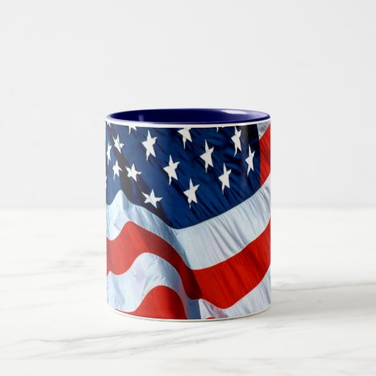 米国の旗のコーヒー・マグ ツートーンマグカップ (中央)