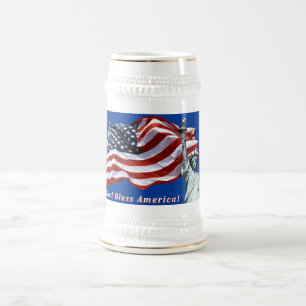 米国の旗の自由ステイン-神はアメリカWを賛美します ビールジョッキ