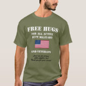 米国の無料ハグ軍隊 Tシャツ (正面)