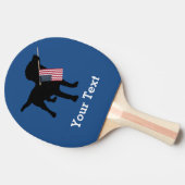 米国の米国旗、7月の第4を持つ黒い実験室犬 卓球ラケット (横)