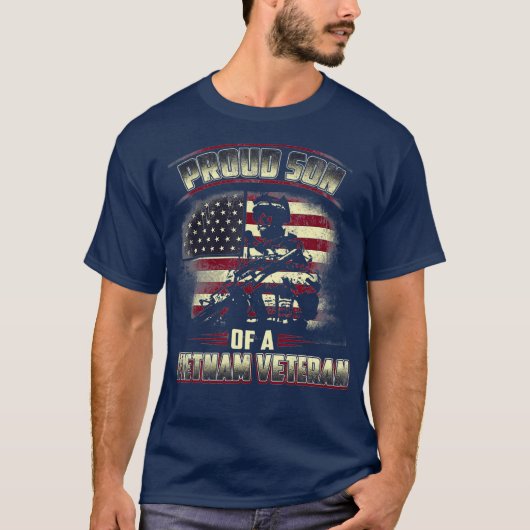 米国の退役軍人誇りを持ったの息子ベトナム退役軍人 Tシャツ (正面)