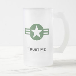 米国のTrust Me Green フロストグラスビールジョッキ