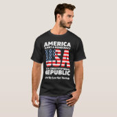 米国は法に支配された立憲共和国だ Tシャツ (正面フル)
